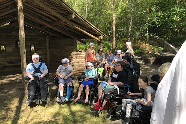 Woodlarks 2019